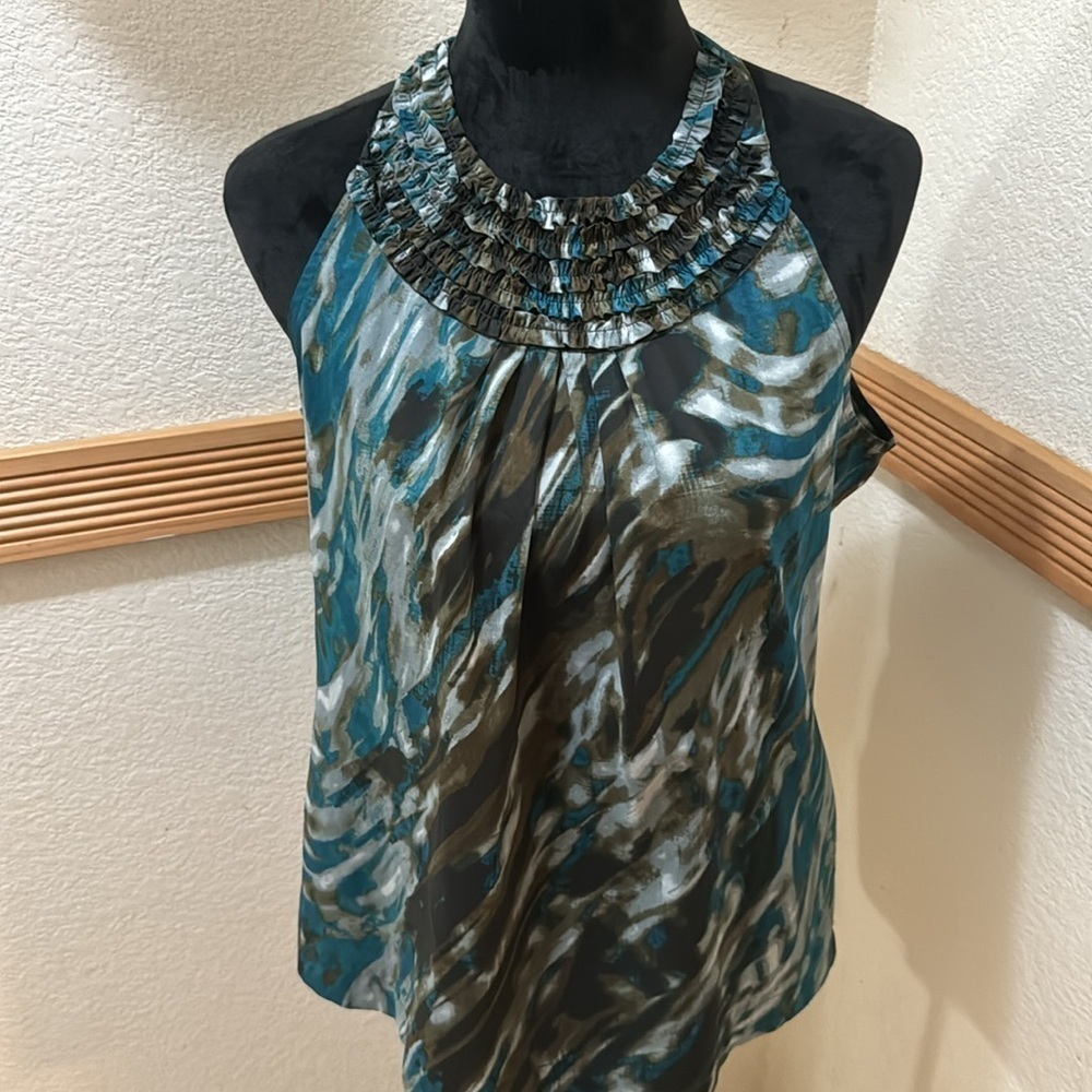 Bundle 2 Blouses Size M